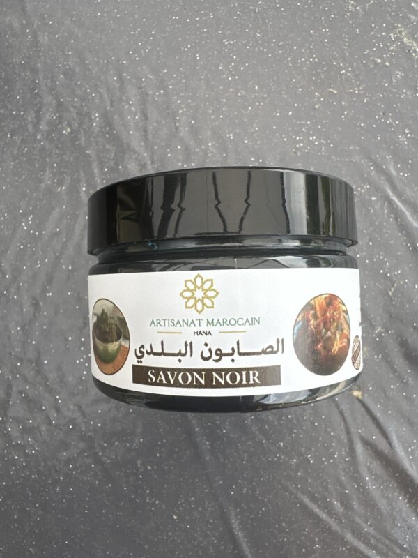 Savon noir artisanal au Nila