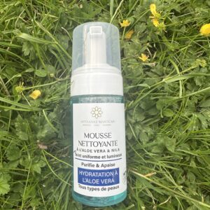 Mousse nettoyante à l’aloe vera et à la Nila 120ml